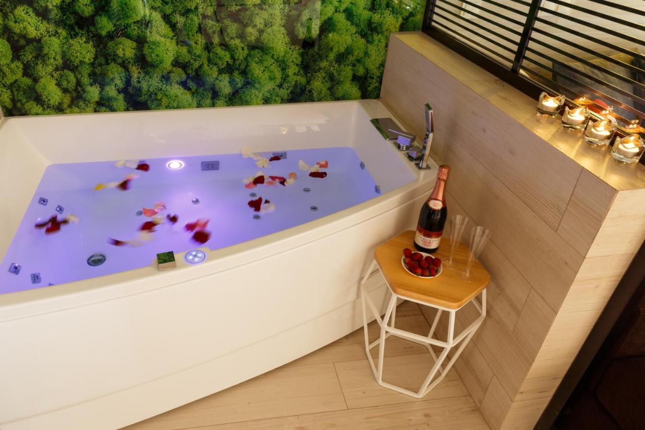 Luxury Apartments «Love Story» Iwano-Frankiwsk Zewnętrze zdjęcie
